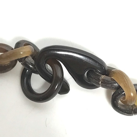 HERMES Heart Horn Pendant Chain Necklace in Buffalo Horn, Brown, for Women - Picture 9 of 10